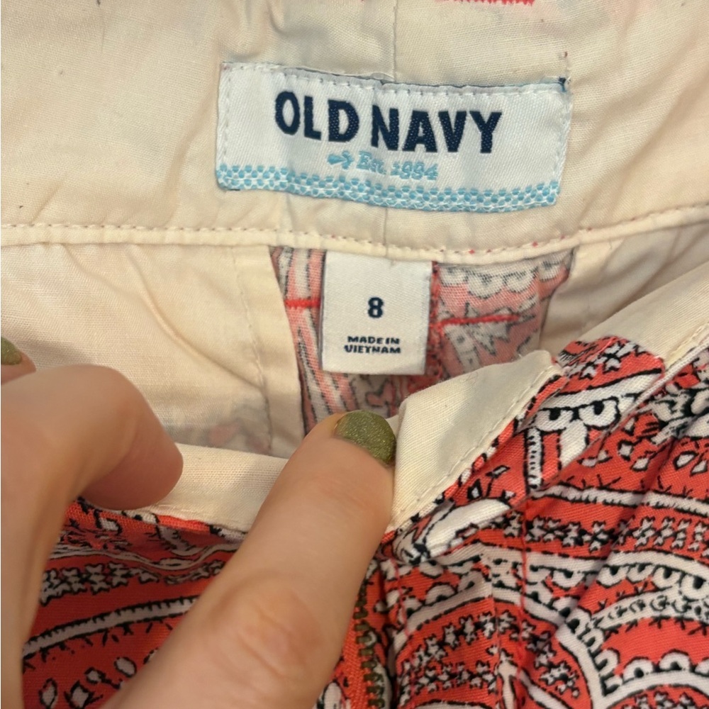 Old Navy Women's Paisley Shorts - Picture 2 of 5